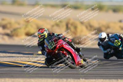 media/Nov-17-2024-CVMA (Sun) [[1fec520723]]/Race 17-Amateur Supersport Middleweight/